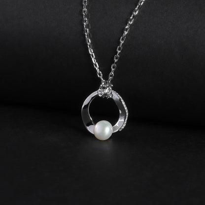 Modern Circle Pearl Pendant | 8mm Freshwater Pearl | Luxury Gold Palace