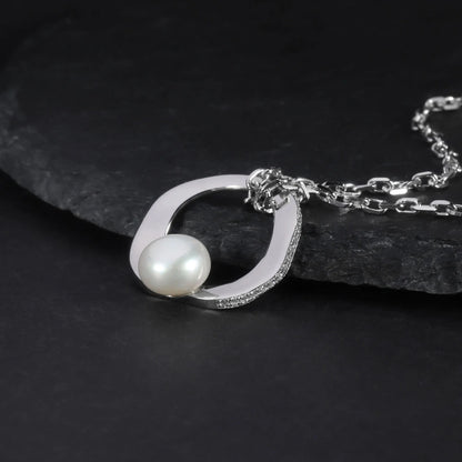 Modern Circle Pearl Pendant | 8mm Freshwater Pearl | Luxury Gold Palace